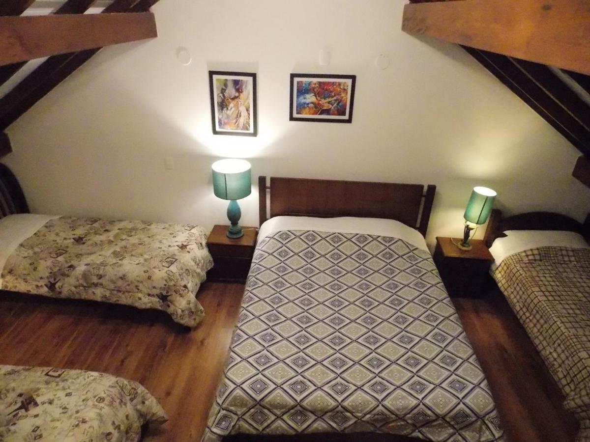 Triplex 3 Suites Em Canela Buitenkant foto